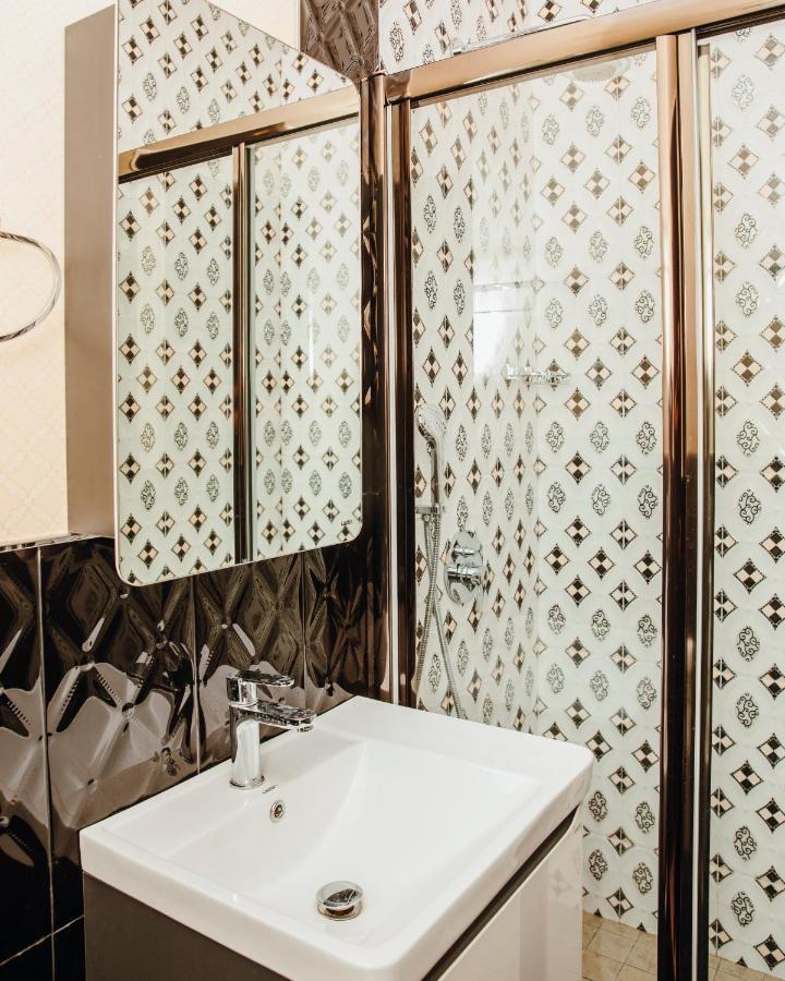 Chambers Old City Hotel バクー エクステリア 写真